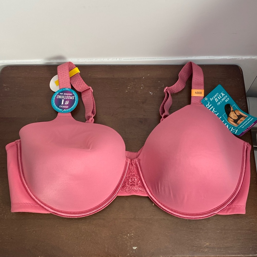 Women’s bra size 40 DD.